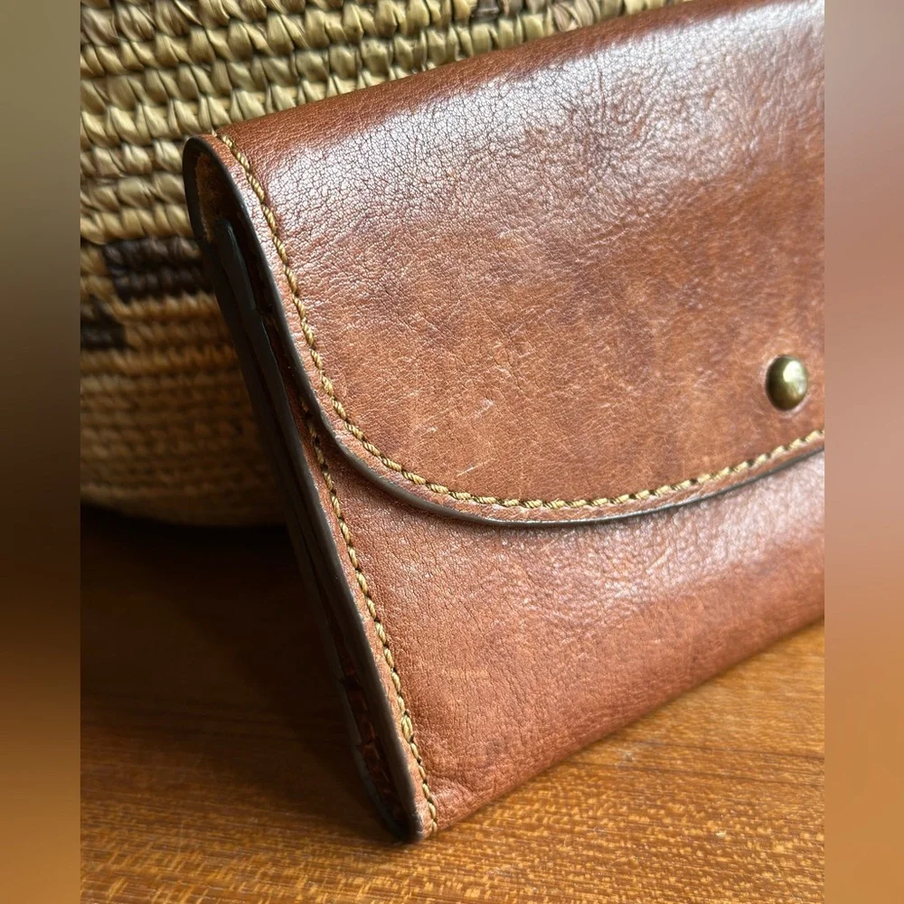 Frye Cognac Brown Leather Fold-Over Wallet - Picture 4 of 16